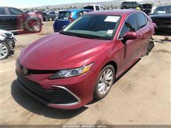 تۆیۆتا کامری